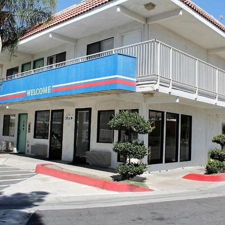 Motel 6-Bakersfield, Ca - Convention Center Exterior foto